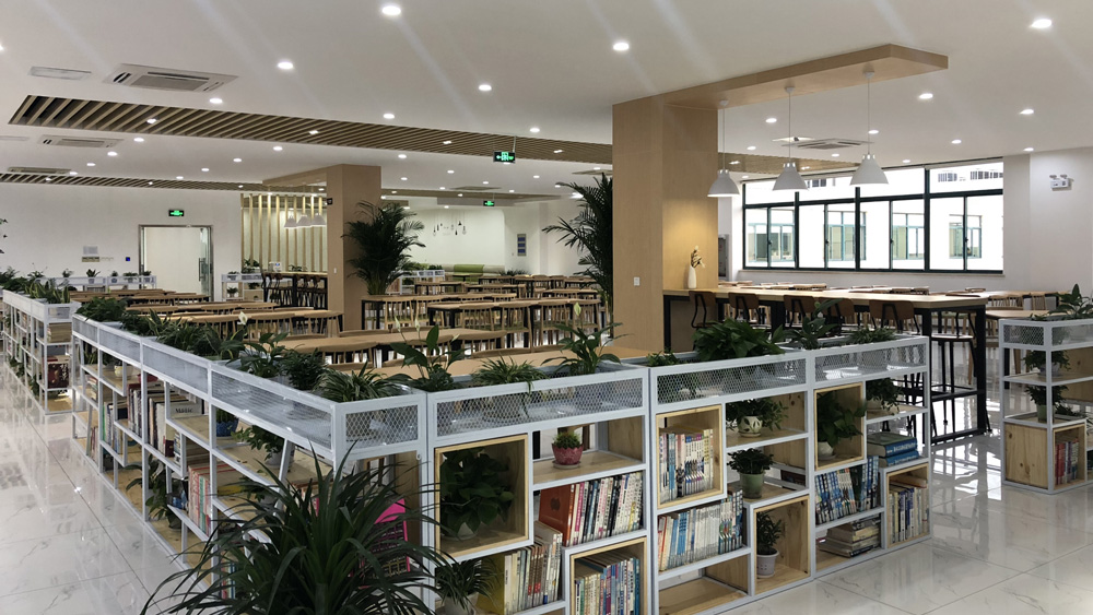 阿諾新廠餐廳